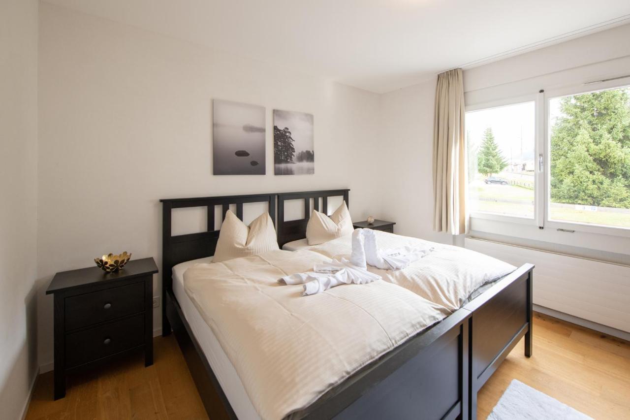 Agrimonia - 5,5-Zi Duplex Wohnung Bis 9 Personen Mit Eigenem Garten Davos Exteriör bild